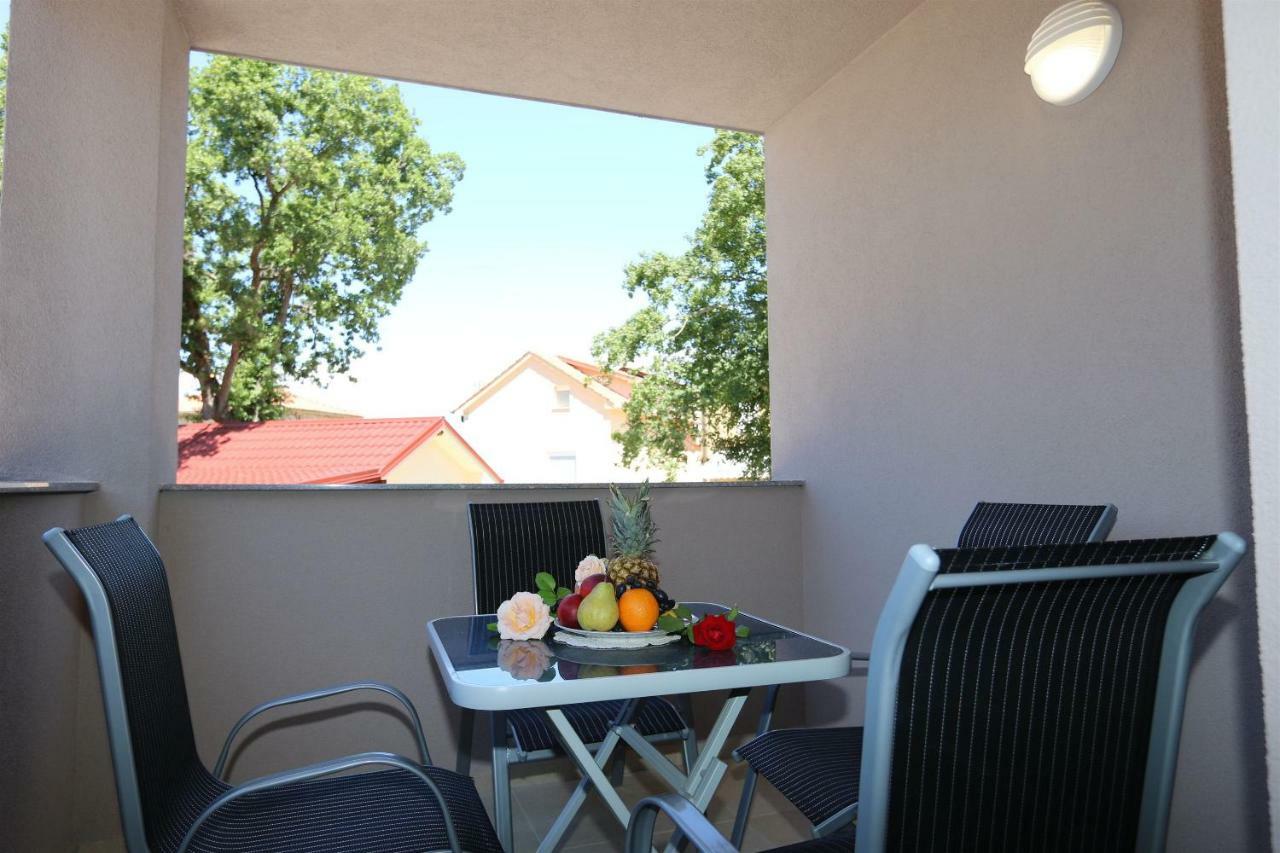 Apartments Maric-Hlapa Soline  Εξωτερικό φωτογραφία