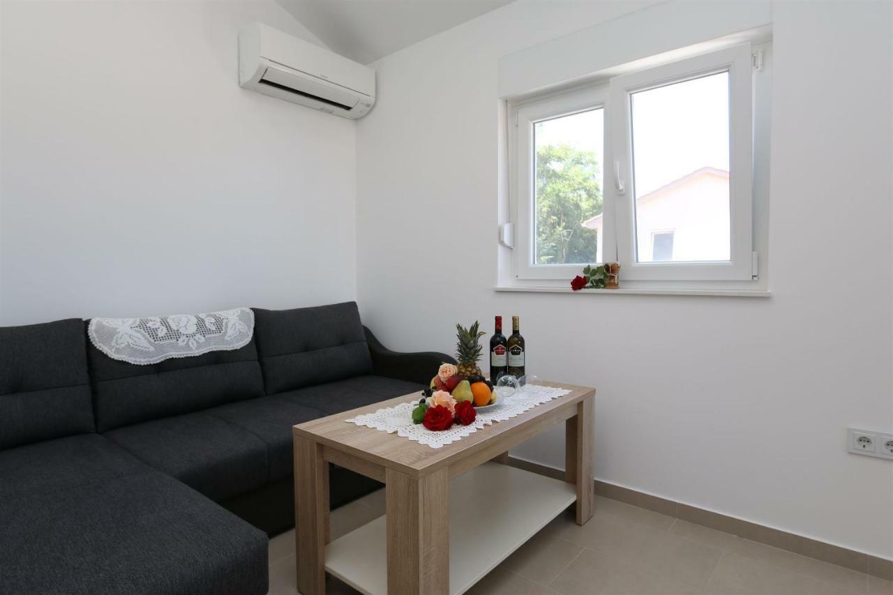 Apartments Maric-Hlapa Soline  Εξωτερικό φωτογραφία